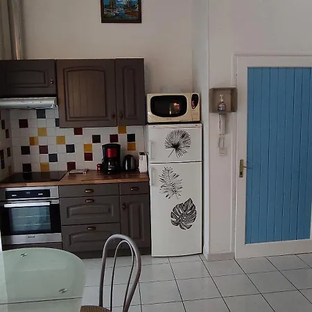 Appartement Classé Avec Parking La Rochelle (Charente-Maritime)