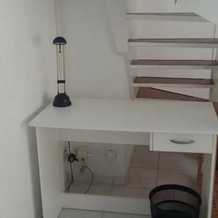 Classe Avec Parking דירה לה רושל