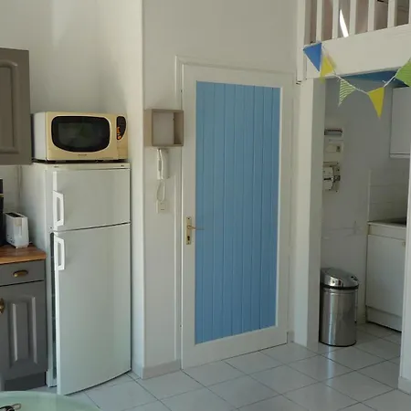 Classe Avec Parking דירה לה רושל